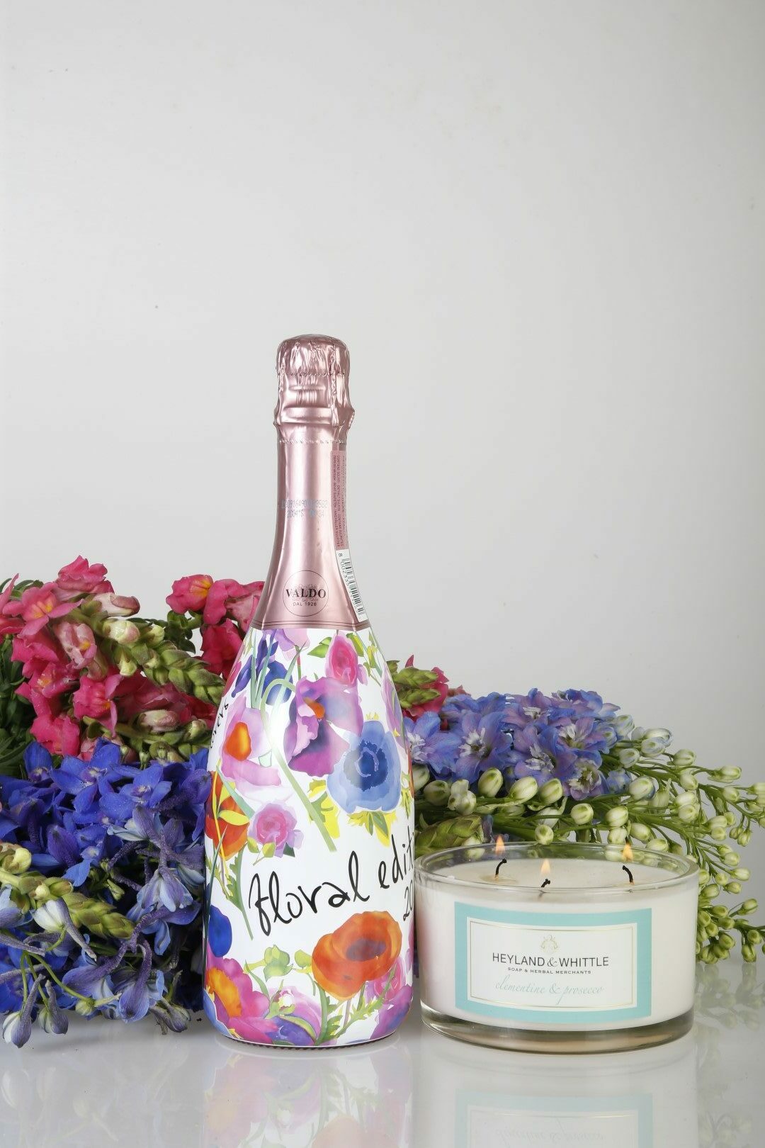 Ruou-Valdo-Floral-Edition-1-rotated-e1647952603933  Rượu Valdo Floral Edition