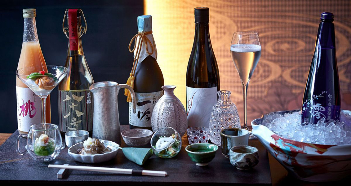 giỏ quà tết sake sang trọng phố lý thường kiệt - cao cấp